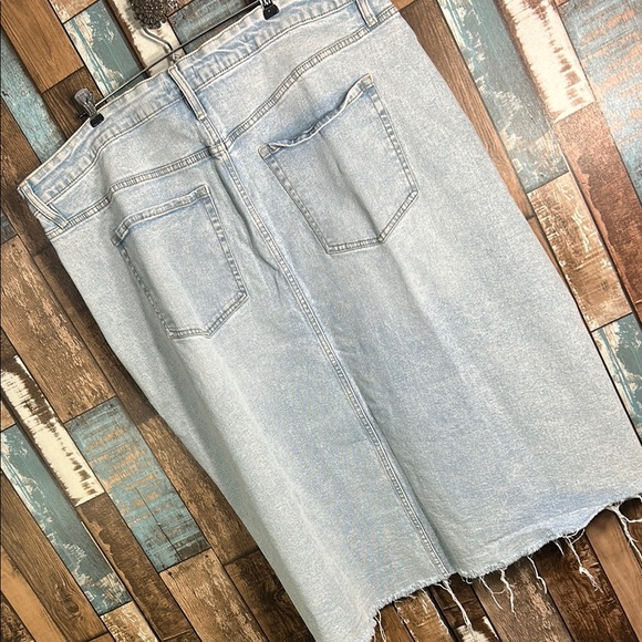 Ava & Viv A-line Light Blue Denim Skirt - Picture 12 of 15